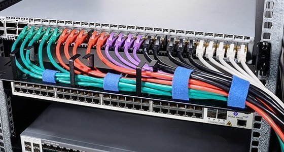how does a patch panel work