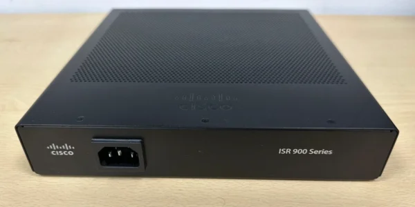 Cisco 900 Series Integrated Services Router